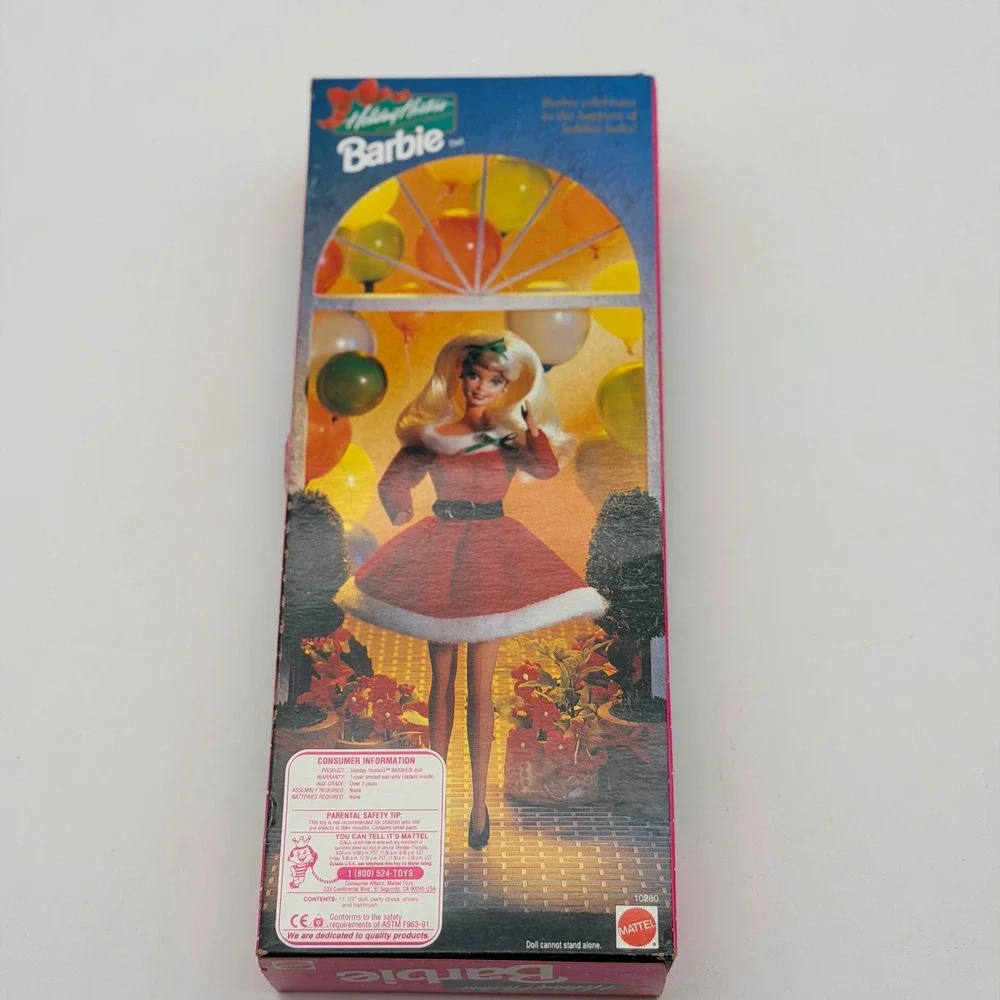 Mattel Holiday Hostess Barbie Special Edition 1992 Red Velvet Dress 10280 NIB